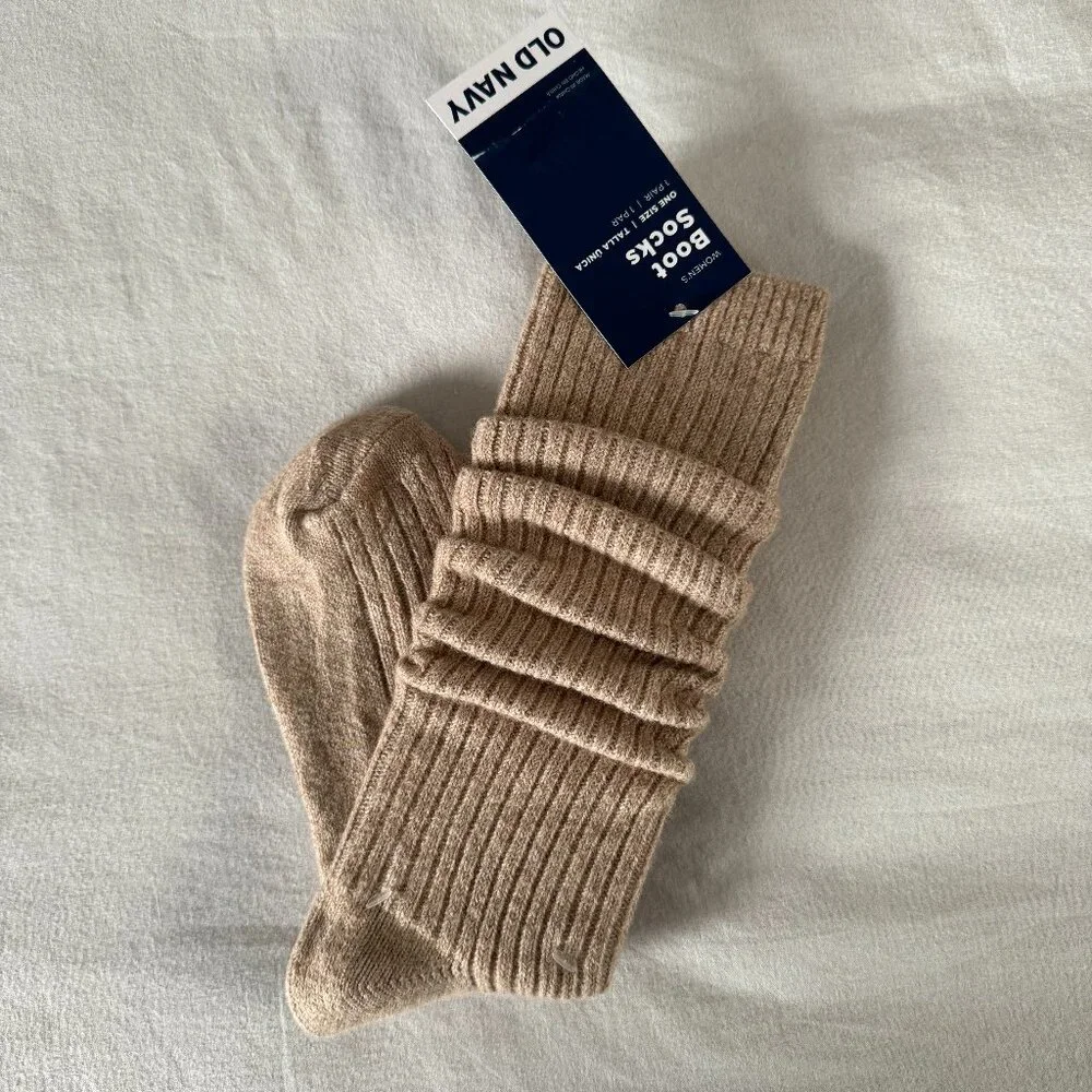 NWT Old Navy Boot Socks in Camel One Size - Picture 1 of 4